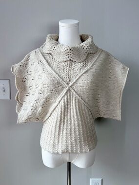 Sleeping on Snow Knit Short Sleeve Sweater Top Size S/M